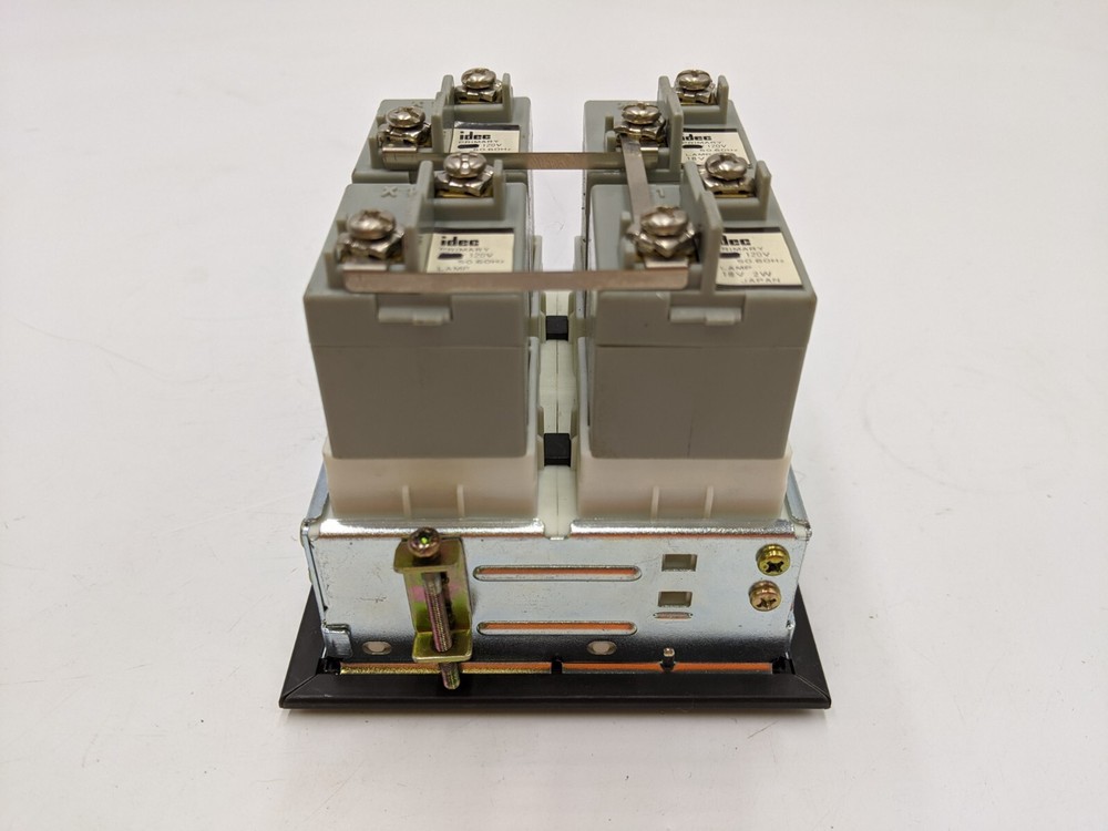 IDEC SLC40N-0202-TE12 Annunciator Panel Display Module 4 Section 2x2
