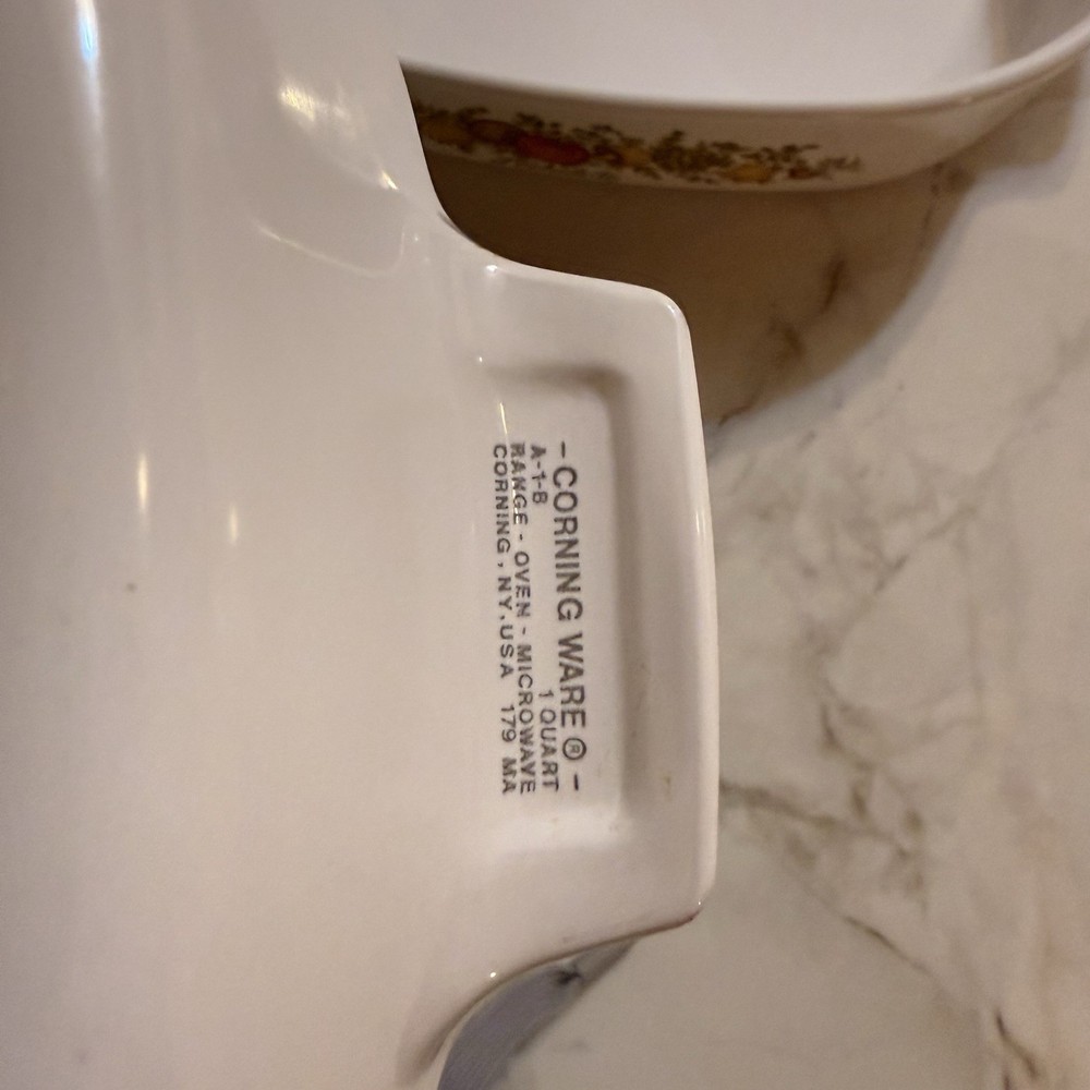 CorningWare L'Echalote Casserole Set 2.5L 1Qt Vegetable Pattern Lids