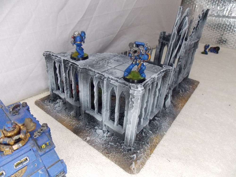 WARGAMING TERRAIN PAINTED BUILDING