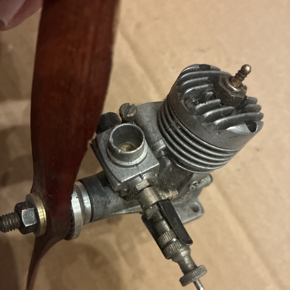 OS Engine O.S. Max 10 RC Model Airplane Engine Glow Motor Turns Has Compression