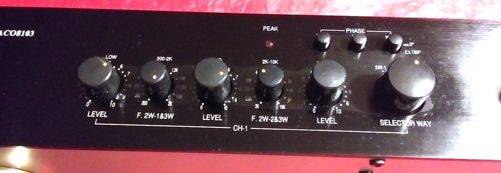 RARE - AUDIO 2000'S ACO8103 PROFESSIONAL EQUALIZER