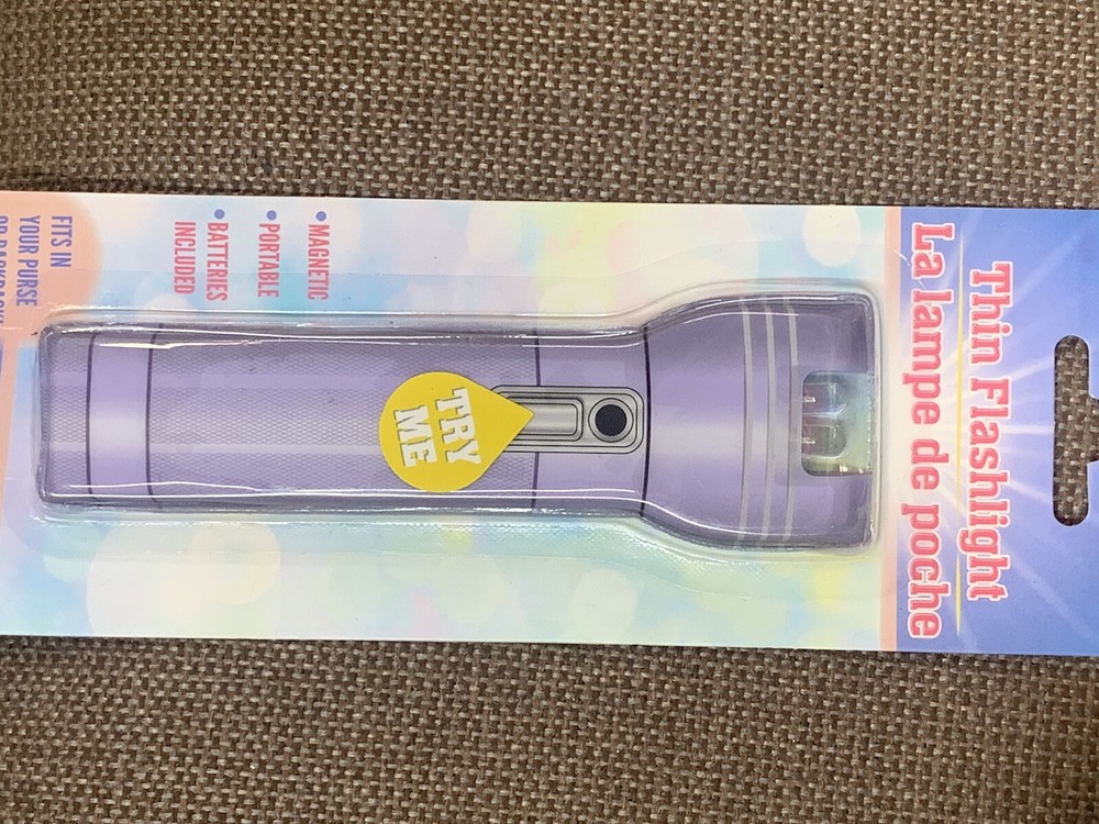 FLAT LED (2 Pack)FLASHLIGHT MAGNETIC THIN FLAT LED POCKET PURSE FLASHLIGHT