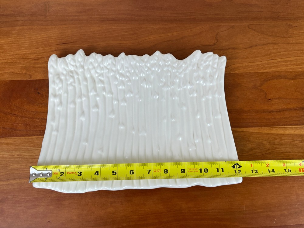 Crate & Barrel Asparagus 12" Platter Designed by Barbara Eigen