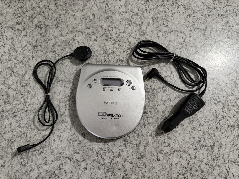 Sony CD Walkman Bundle D-EJ815 Tested Working Damaged READ DESC. DCC-E345 RM-CD6