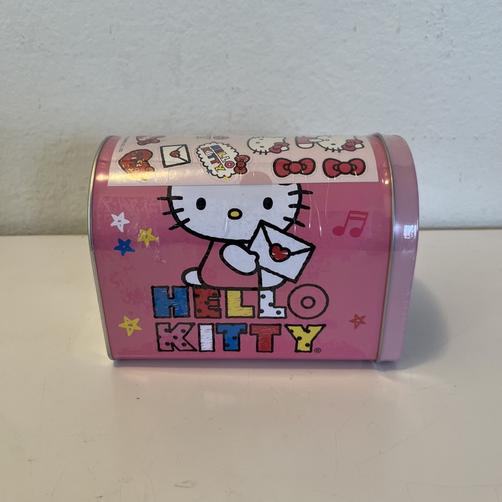 Hello Kitty By Sanrio valentine Mail Box