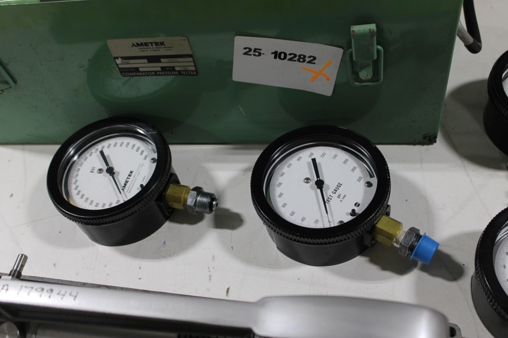 AMETEK R-3A COMPARATOR PRESSURE TESTER