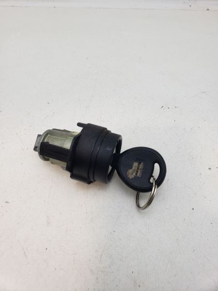 Ignition Switch Fits 2004-2005 PT CRUISER OEM