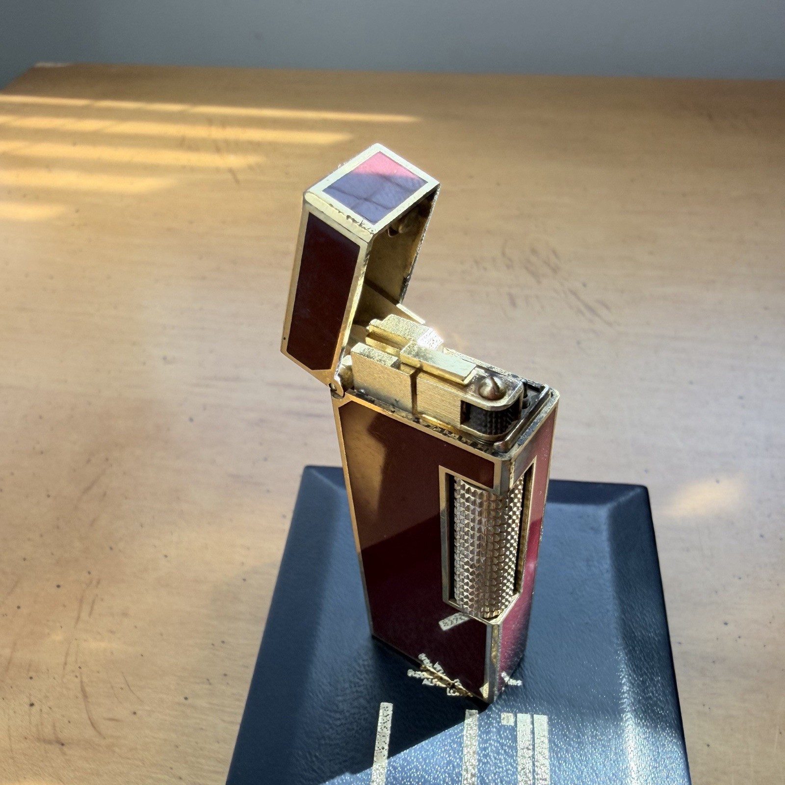 Dunhill Rollagas - Box & Papers - Gold Plated Ruby Red Laquer Vvhtf