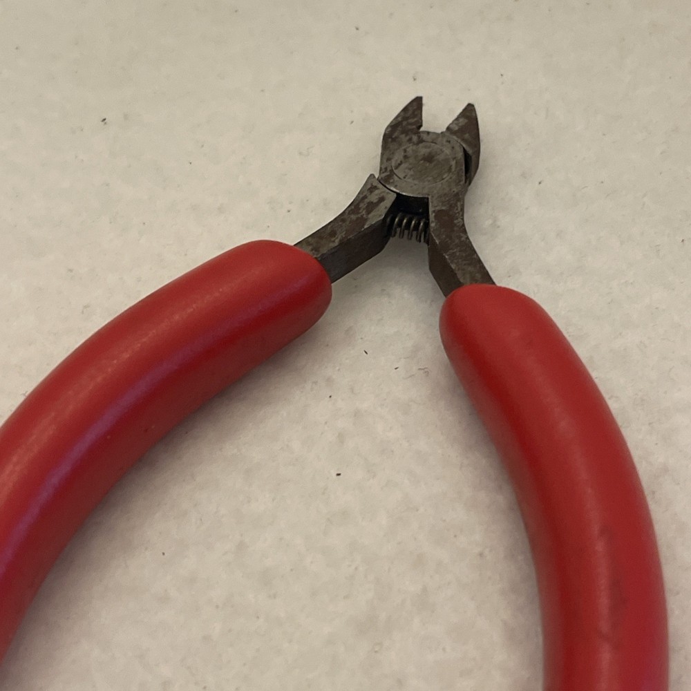 Snap On Tools USA Small Precision Electronic Diagonal Cutters E710ACG