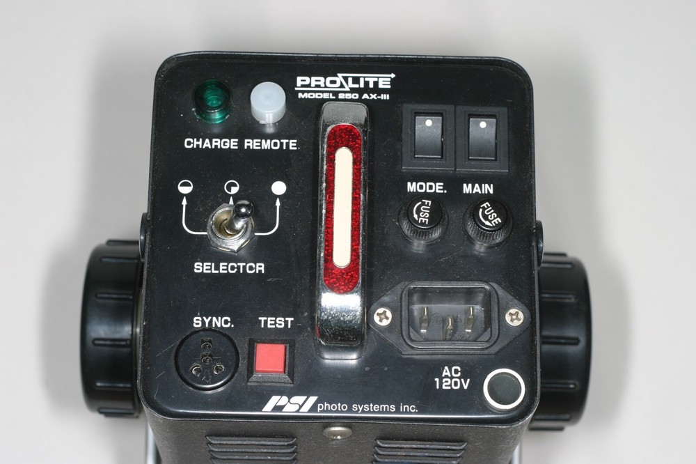 PROLITE STUDIO STROBES 250 & 500 WATTS