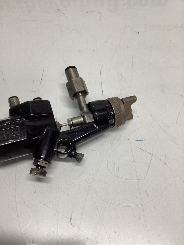 Binks Automatic Spray Gun Q-056