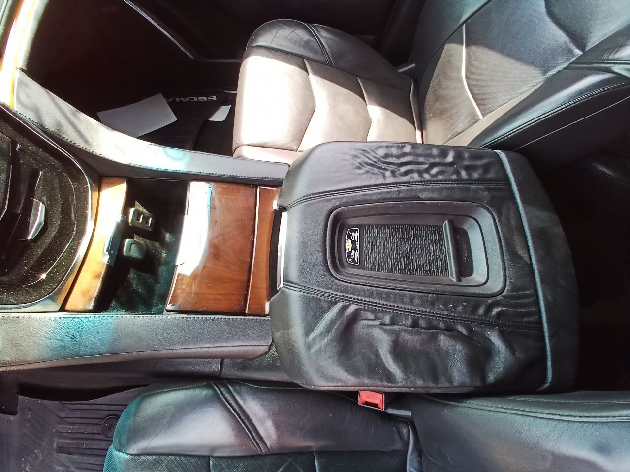 Info-GPS-TV Screen Display & Control Panel from 2017 Cadillac Escalade 12266262