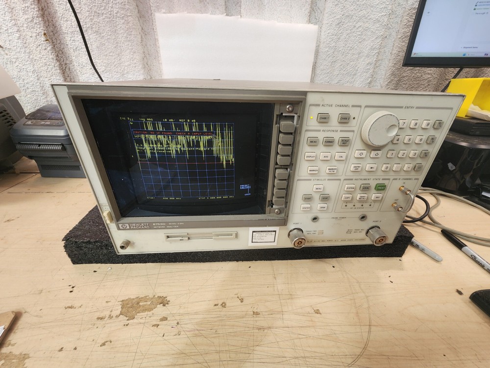 HP/Agilent 8753D Network Analyzer 30kHz-3GHz