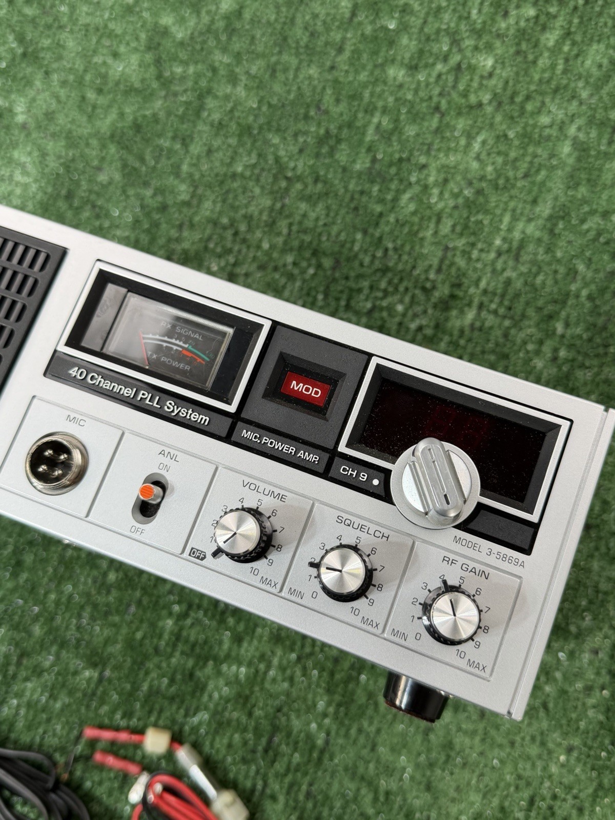 Vintage GE General Electric 3-5869a CB Radio 40 Channel PLL System EXCELLENT