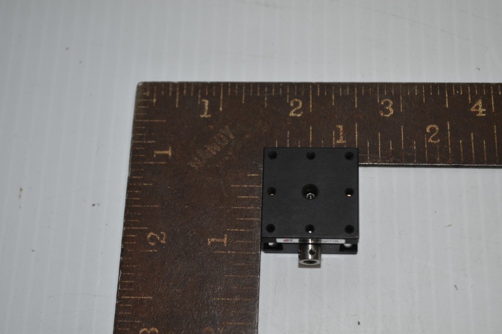 *JM* OPTOSIGMA OPTICAL STAGE 1" X 1" (MPR116)