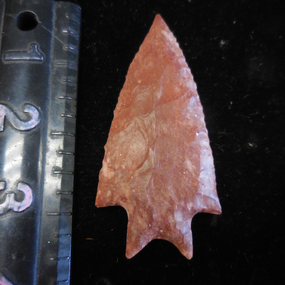 RED PERDENALIS POINT--CLASSIC FORM AND FLAKING #JE