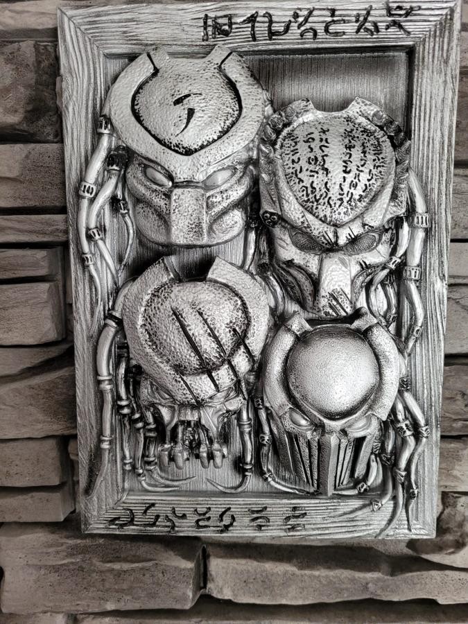 Predators Relief  Silver, NEW, Style Giger
