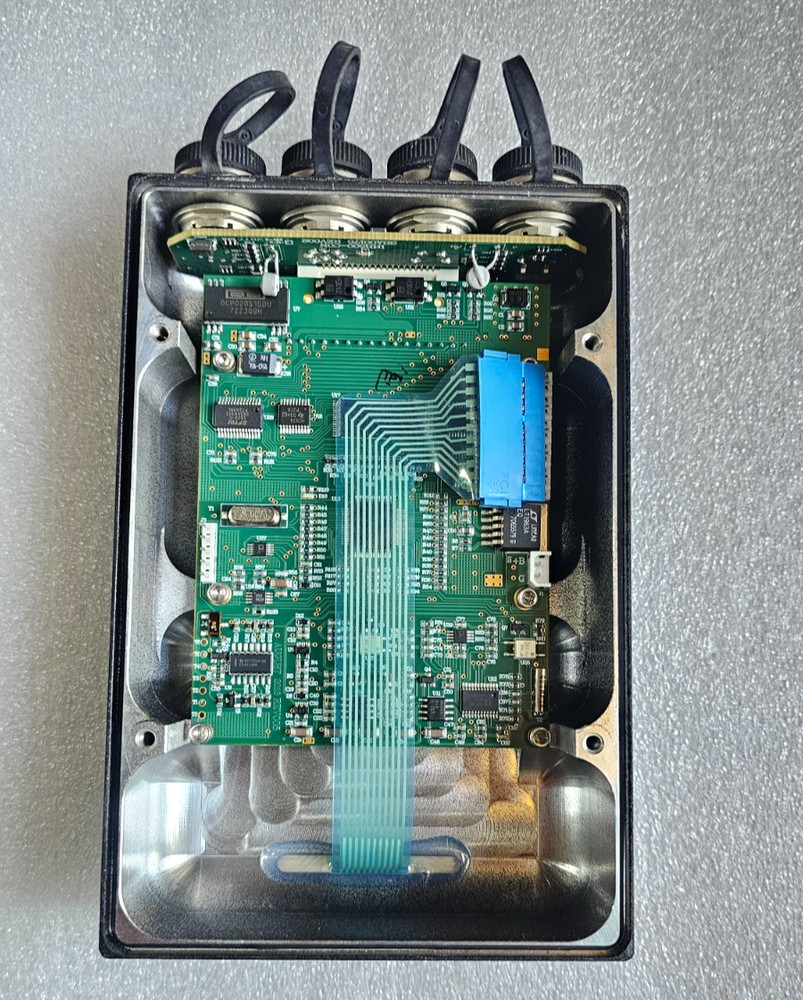 FUTEK Advanced SENSOR Model IHH500 Digital Handheld Load Cell Display Indicator