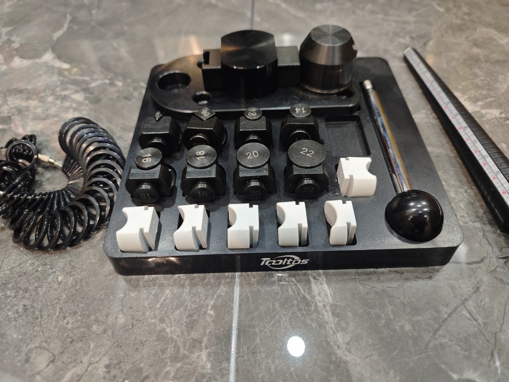 Tooltos Ring Bender Set with Ring Sizer Mandrel Pre-Owned Free US Shipping