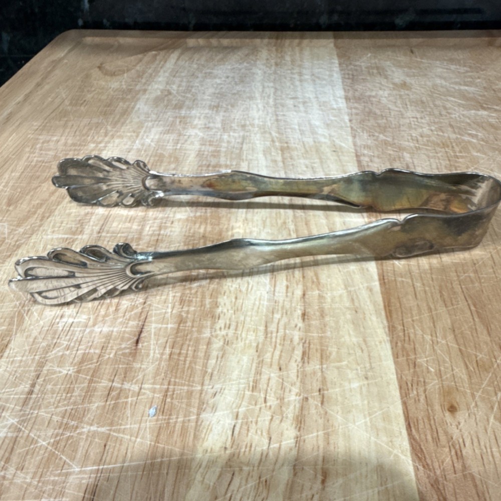 Silver Plated Decorative Shell Design Tongs Collectible Ornate