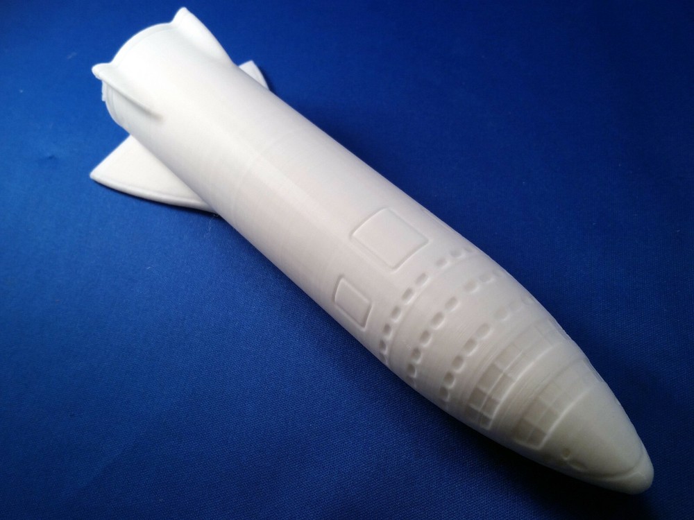 SpaceX Starship (BFR) Flying Model Rocket Barebones Kit