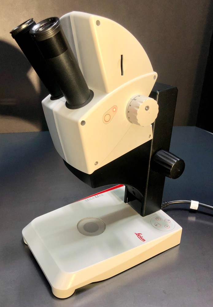 Leica EZ4 D  Stereo Microscope with variable control lighting