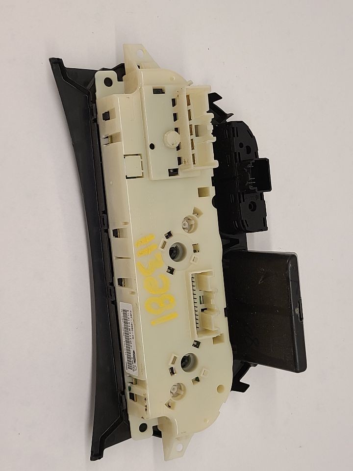A/C Selector Switch fits 2014 Ford Escape Front manual temperature control