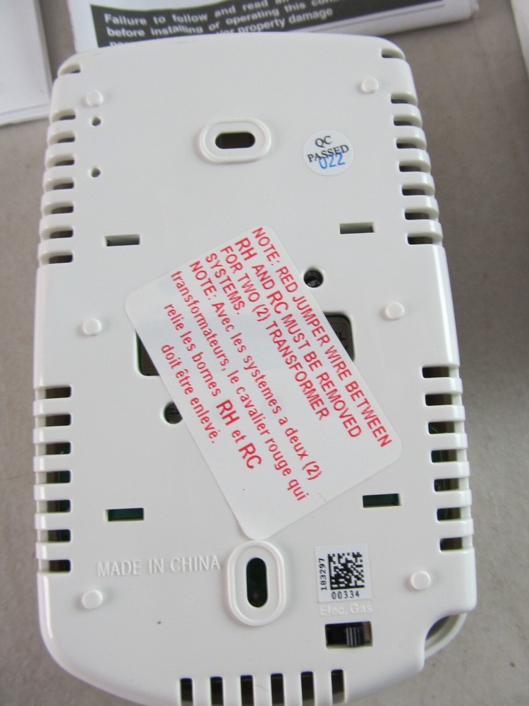 White-Rodgers 1E78-151 Digital 5/2 Day Programmable Vertical