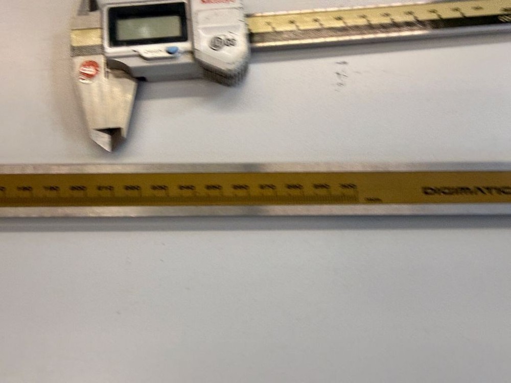 Mitutoyo Digital Calipers – 6 Pieces