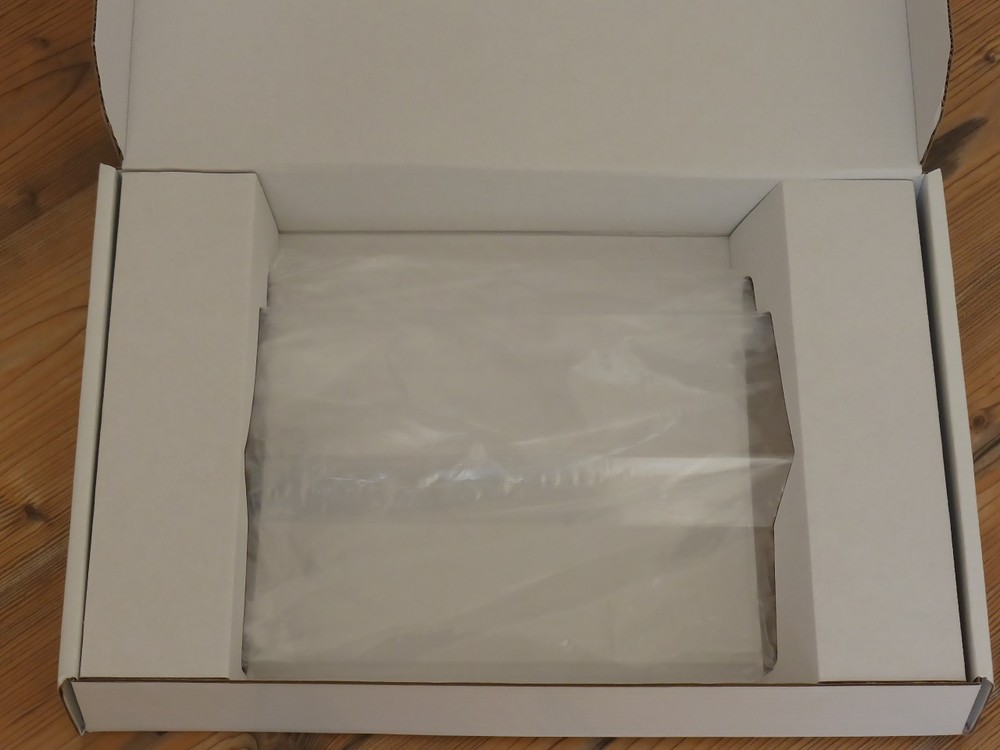 Commodore C64C cover, new. Commodore C-64C Dust Cover, NEW