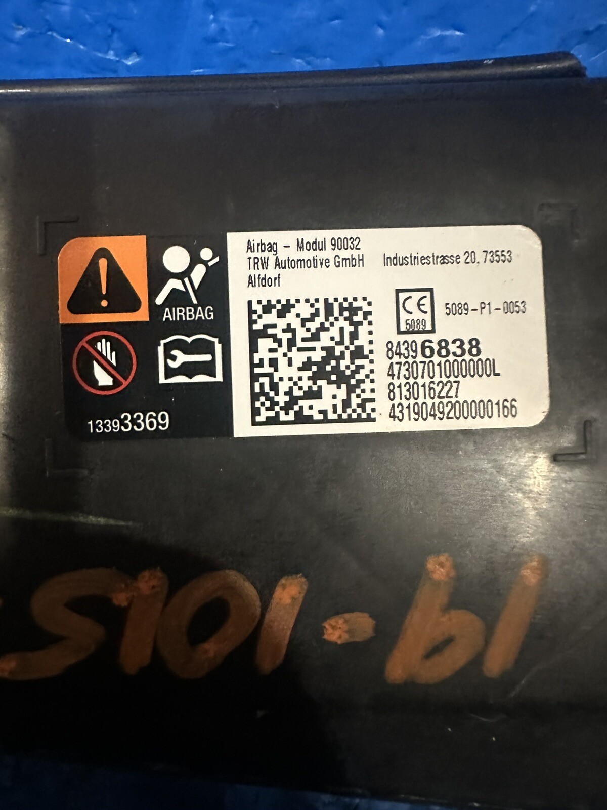 2021-2022-2023-Chevrolet Silverado Suburban Tahoe Driver Seat Outboard Airbag