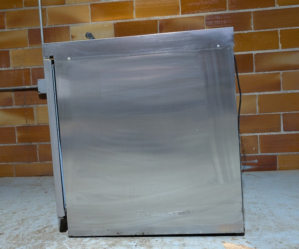 Delfield Unknown Model Undercounter Refrigerator One Section on Casters