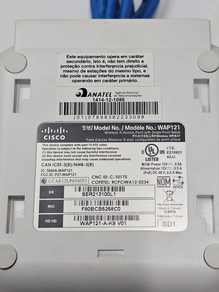 Cisco Wireless Wifi Access Point WAP121 Include Power Cord, Software, Paperwork