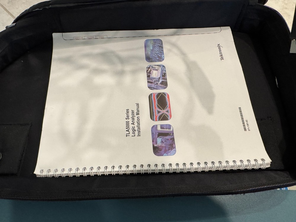 Tektronix TLA5203 Logic Analyzer With Accessories