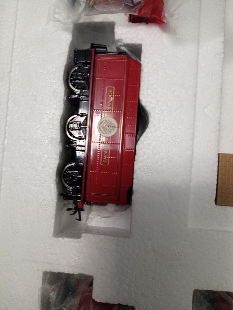 2001 Harry Potter HOGWARTS EXPRESS Bachmann HO Train Set