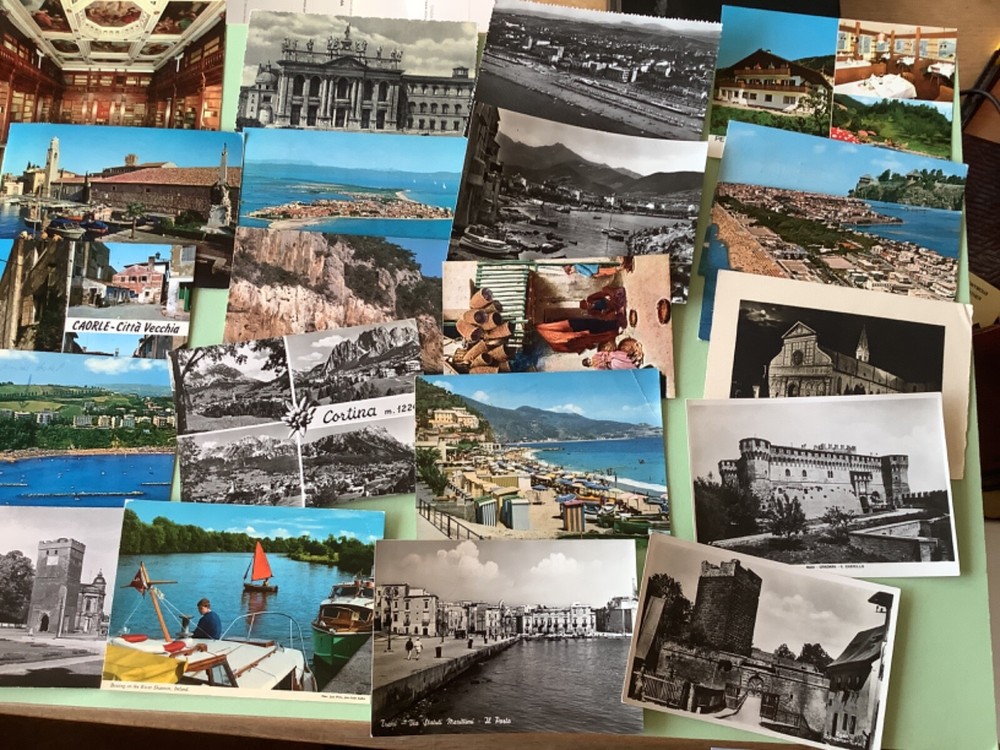 Italy collection postal postcards 20 items Ref A2040