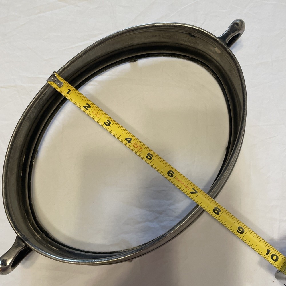 Sliver Plated Footed Oval Casserole Holder
