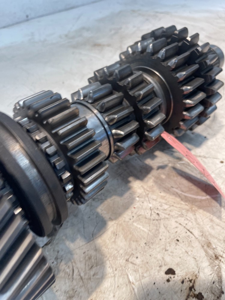 Case 1175 Tractor Transmission Countershaft w/ Gears