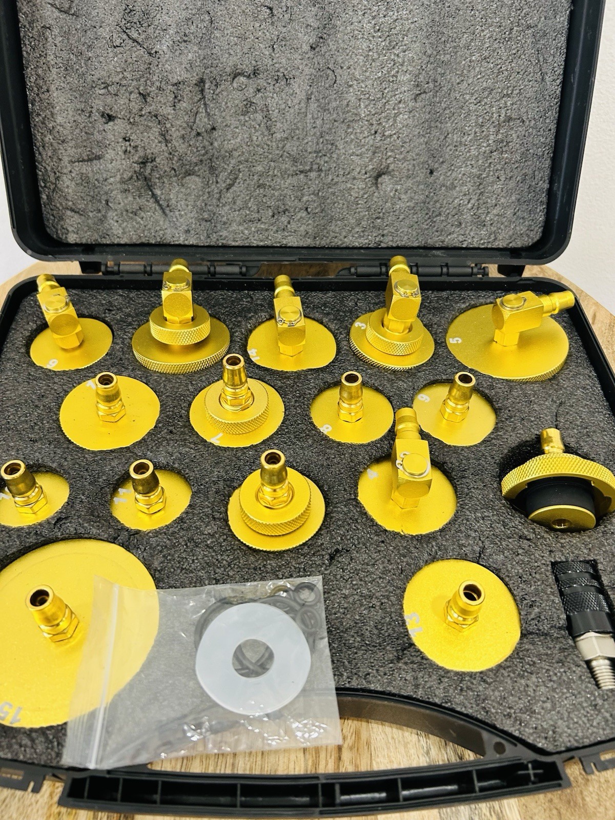 17Pcs Master Cylinder Brake Bleeder Adapter Kit For Brake Fluid Bleeder Machine