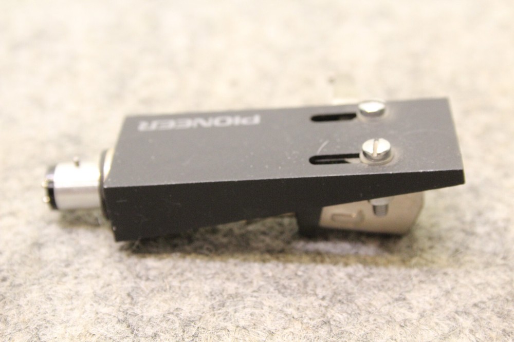 Pioneer Black Turntable Headshell
