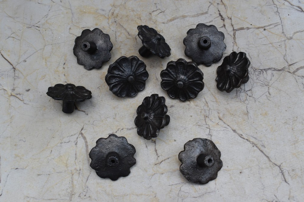 Vintage Cast Iron Flower Shape Pulls Drawer Cabinet Door Handle Knobs 10 pcs