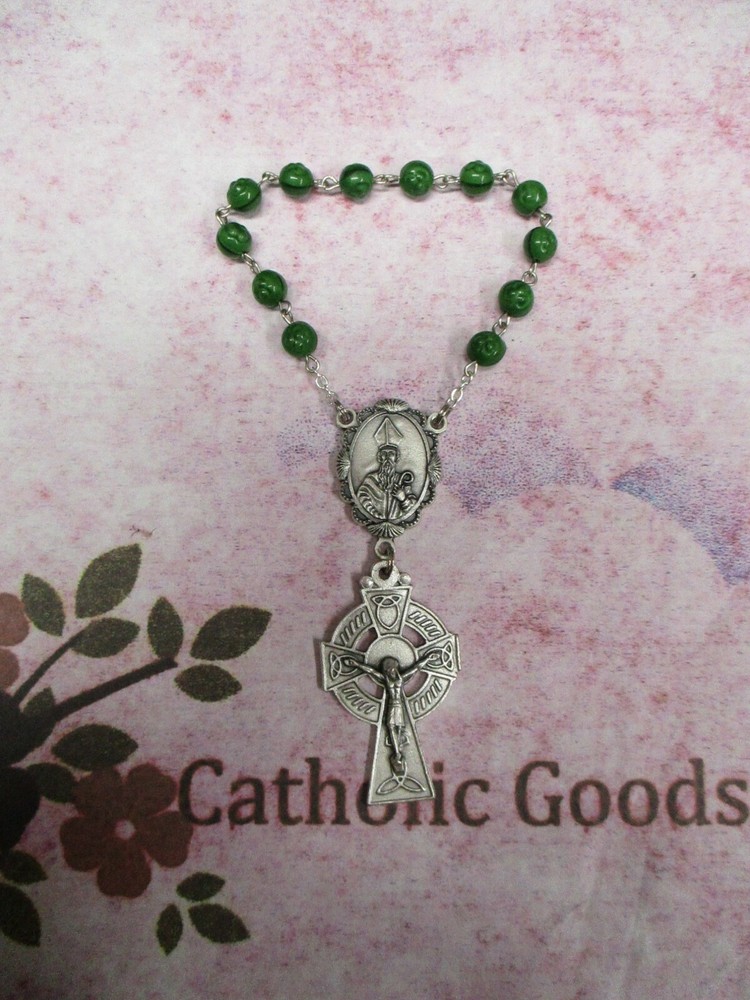 Saint St. Patrick Chaplet (8 mm Green ceramic beads)