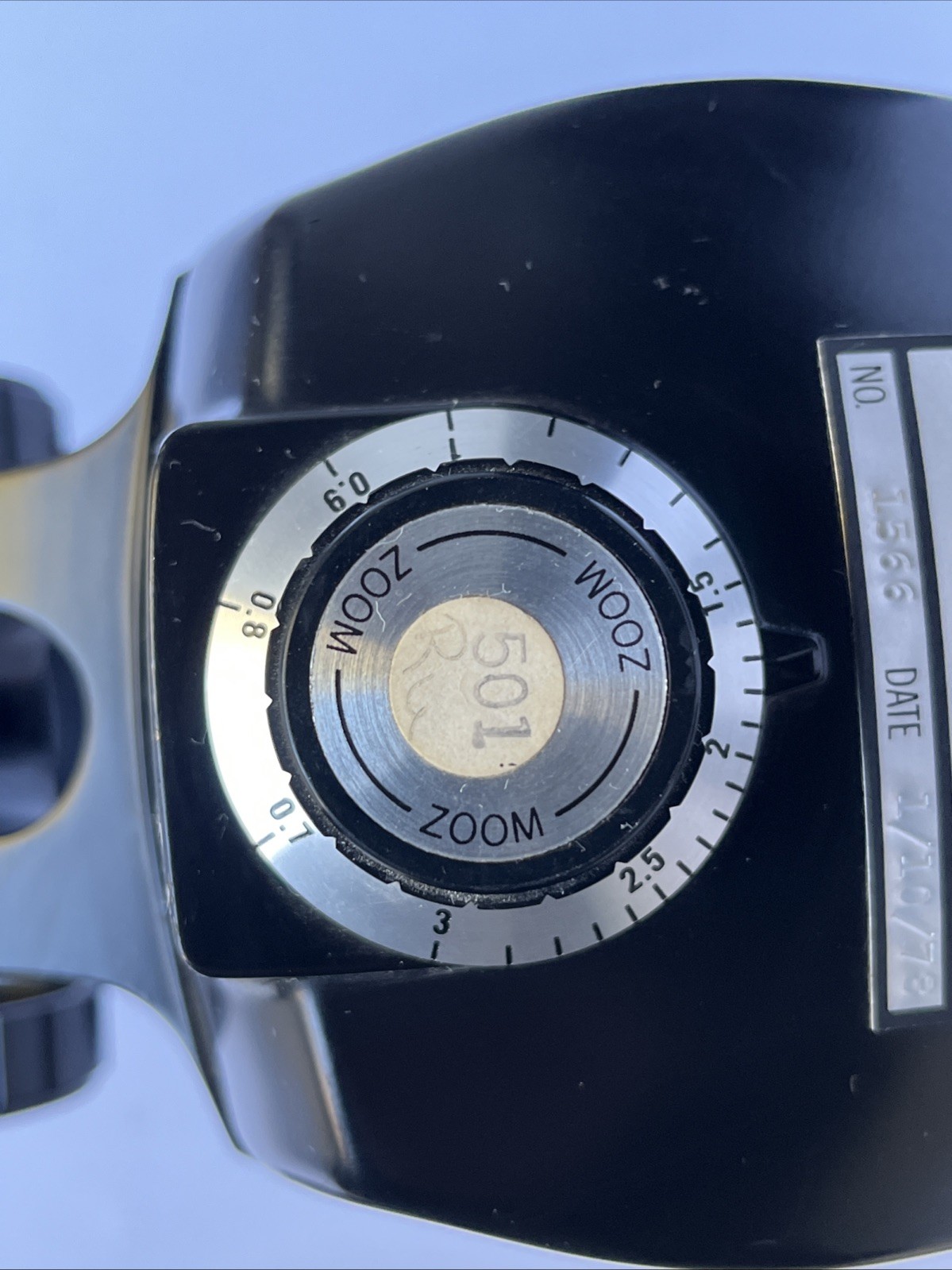 Bausch & Lomb StereoZoom 4 0.7x-3x Microscope 20x wf eyepiece & Illuminator