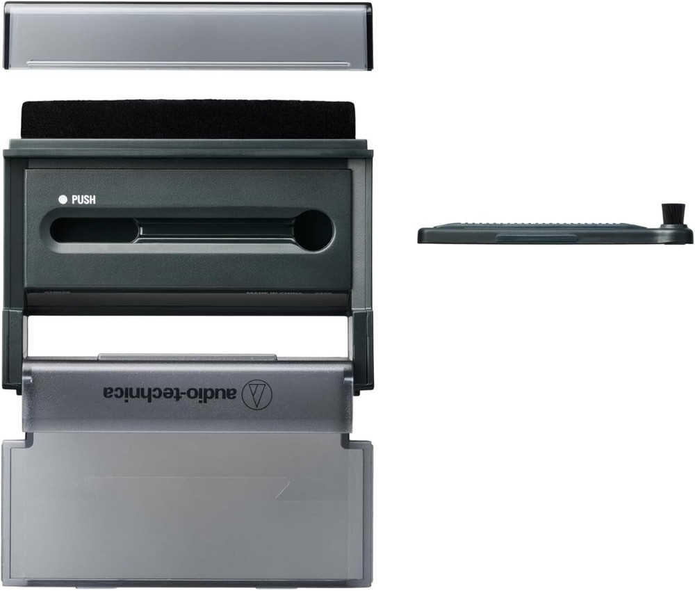 audio-technica AT6028 3in1 Record cleaner with jacket stand function AT6028