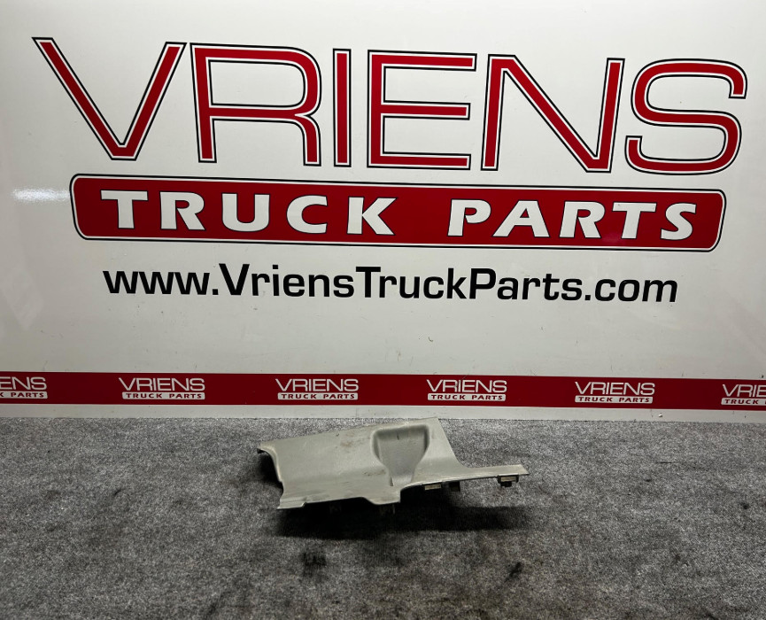 S60-1304 DASH KICK PANEL LH