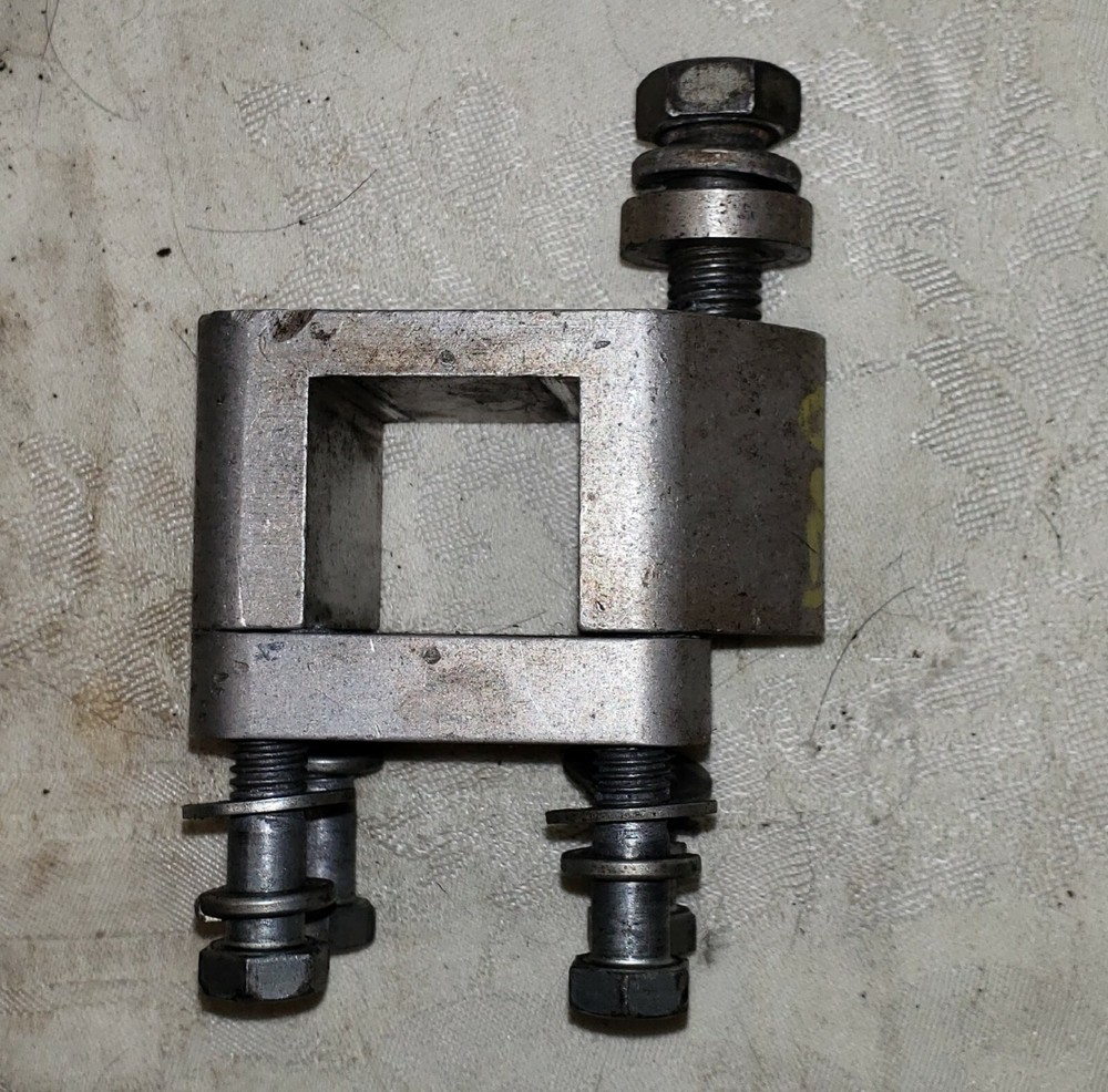 Panhard Bar / A-Arm / Shock Mount ............................................DW