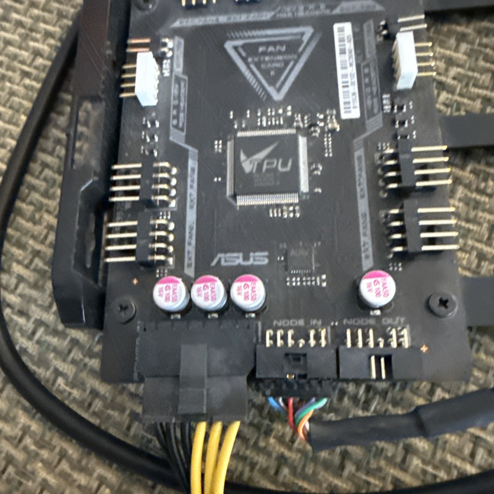 ASUS Fan Extension Card II ROG Maximus Extreme MC06N0 + Cables With Caddy