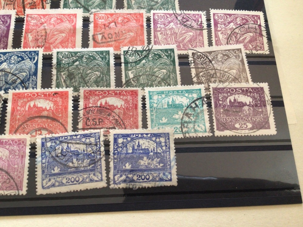 Czechoslovakia mounted mint & used stamps A12849