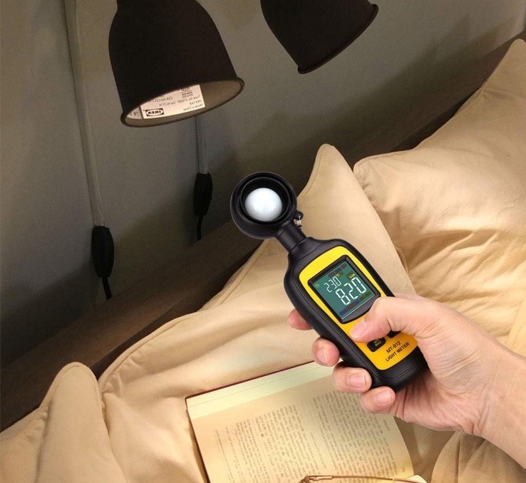 Light Meter Digital Illuminance Meter Handheld Ambient Temperature Measurer, ...