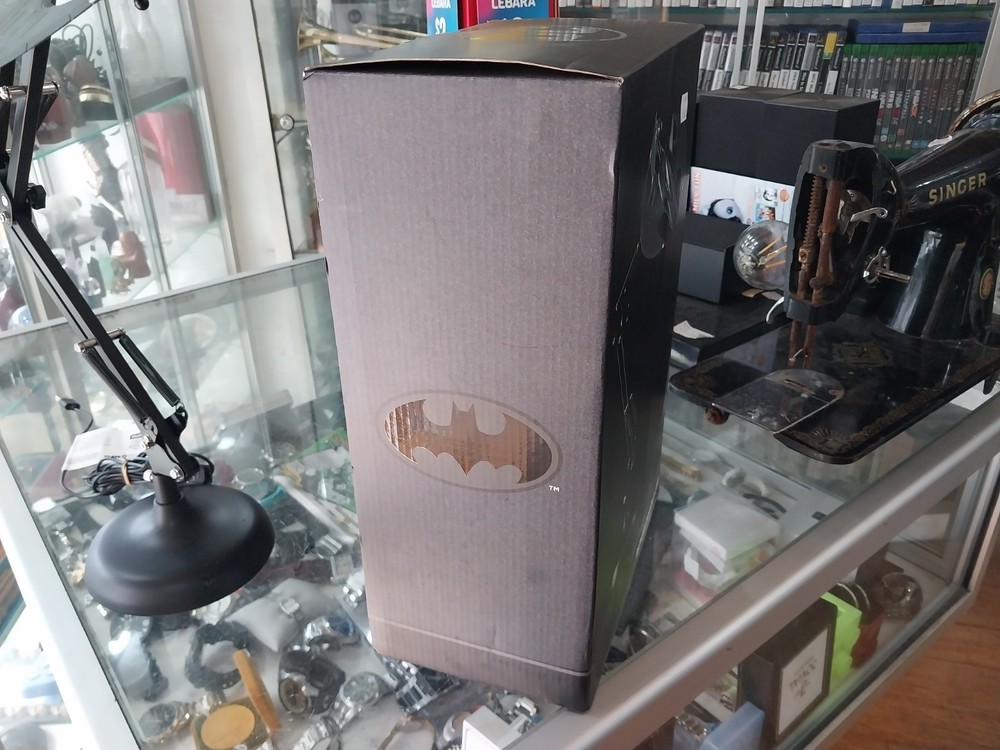 DC Batman BATWING Posable Desk Light USB POWERED LED , MAX HEIGHT 60cm IN BOX